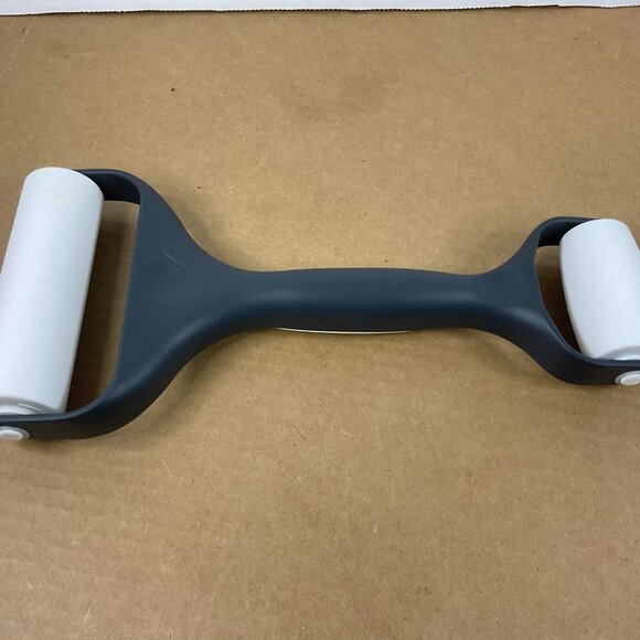 Pampered Chef Baker's Roller & Cut-N-Seal Set - Picture 5 of 11